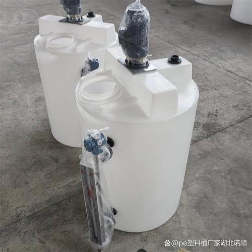 儲水容器的進化 從化工廠塔罐到家庭綠色屋頂